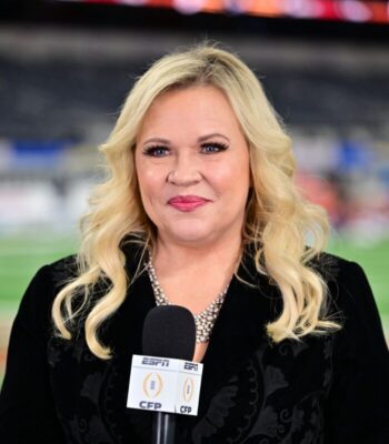 Holly Rowe